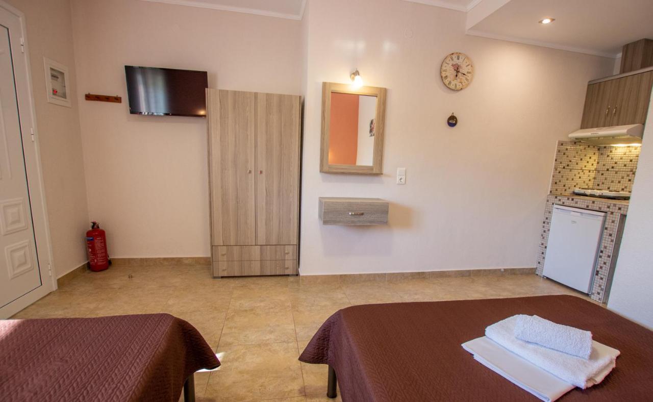 Babis House Apartment Nea Vrasna Exterior photo